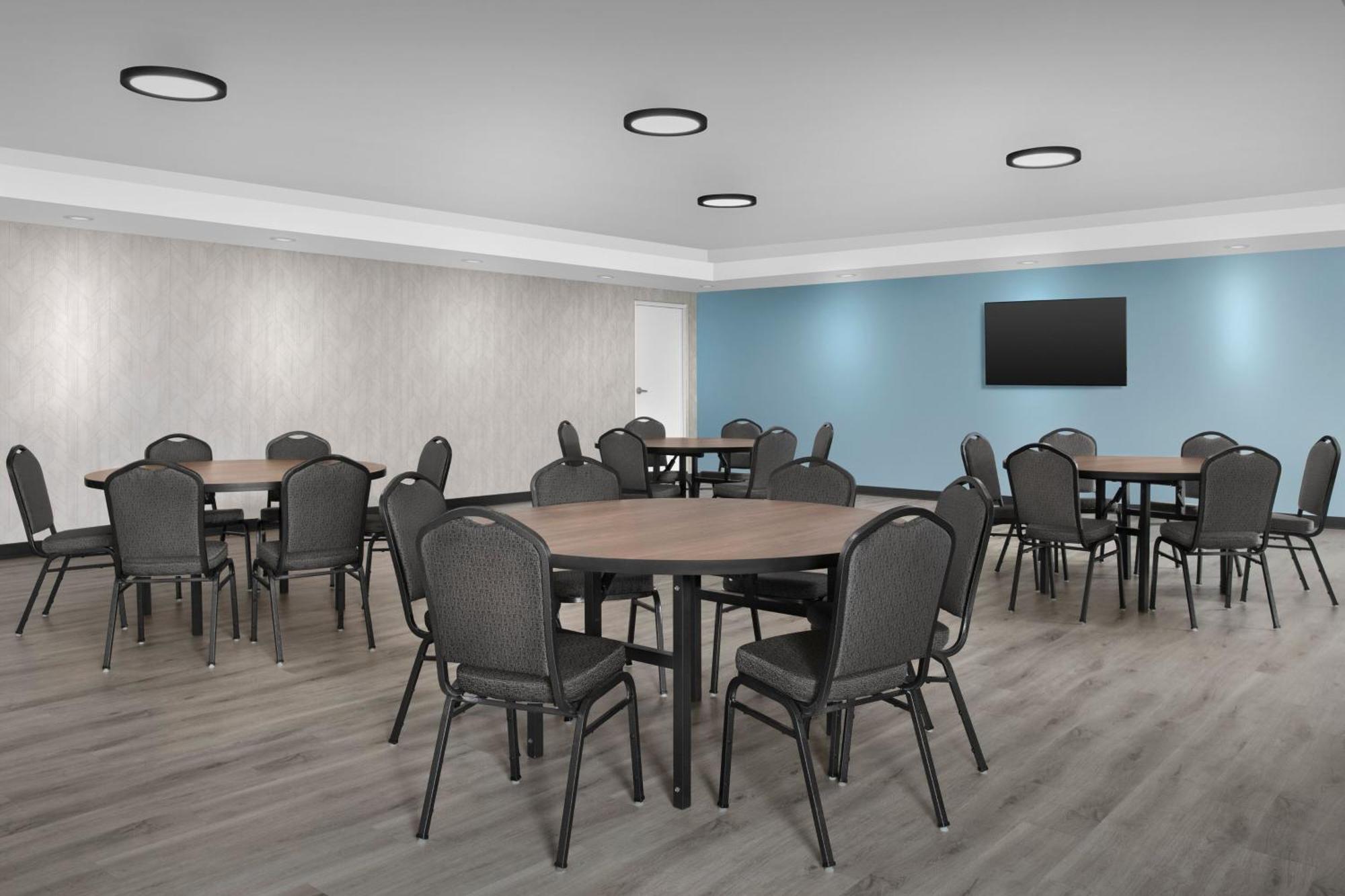 Fairfield Inn & Suites Dulles Airport Sterling Exterior photo